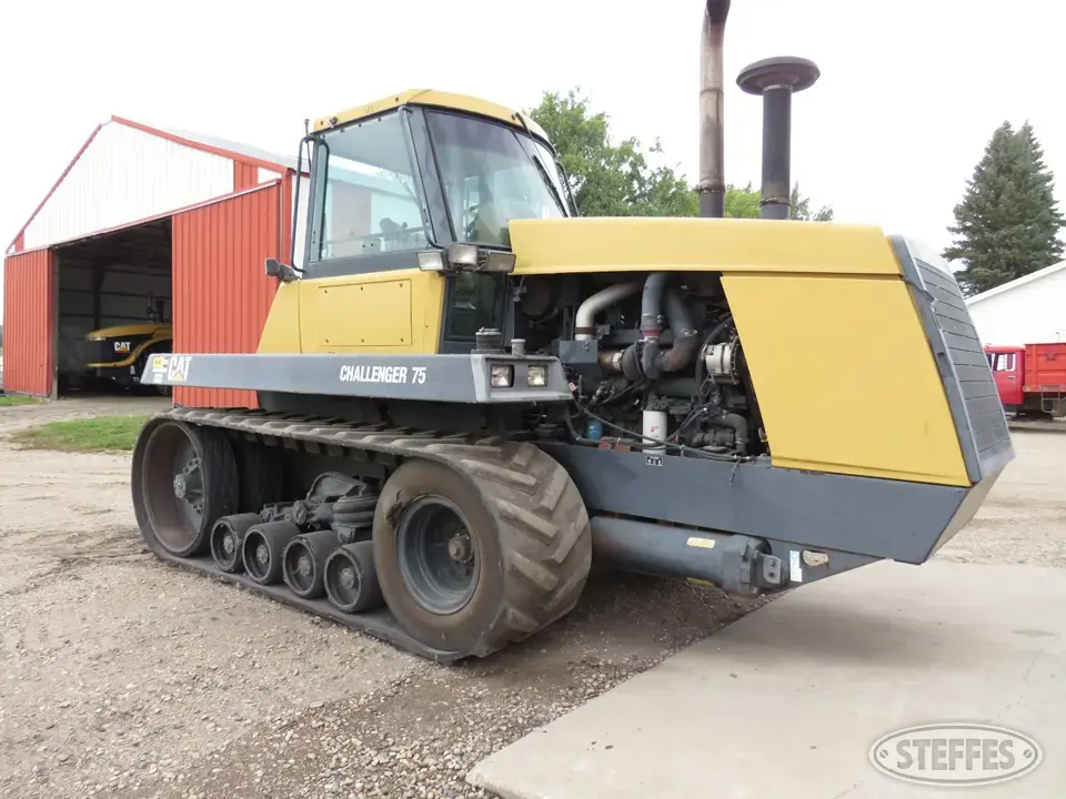 1993 Cat 75 Track Tractor