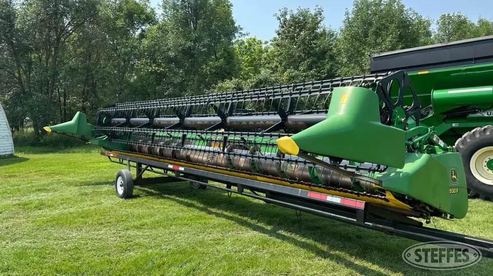 2003 John Deere 930F Flex Head