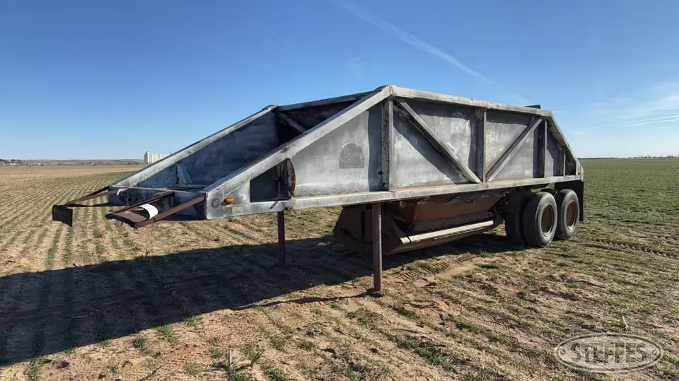 1971 Clement Belly Dump Trailer