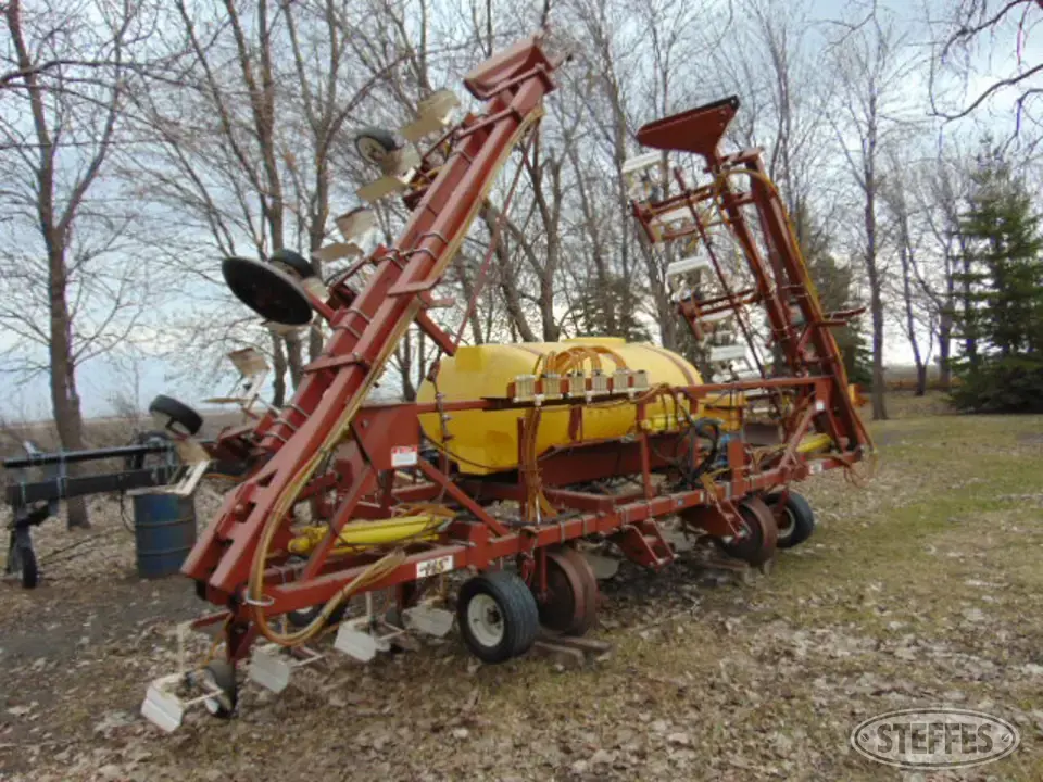 H&S Pull-Type Sprayer