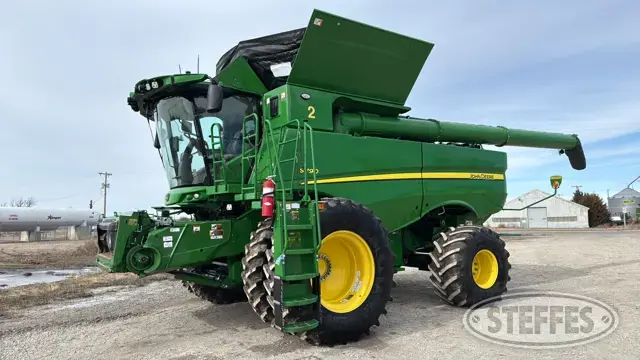 2024 John Deere S790
