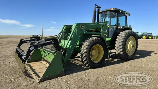 1989 John Deere 4455