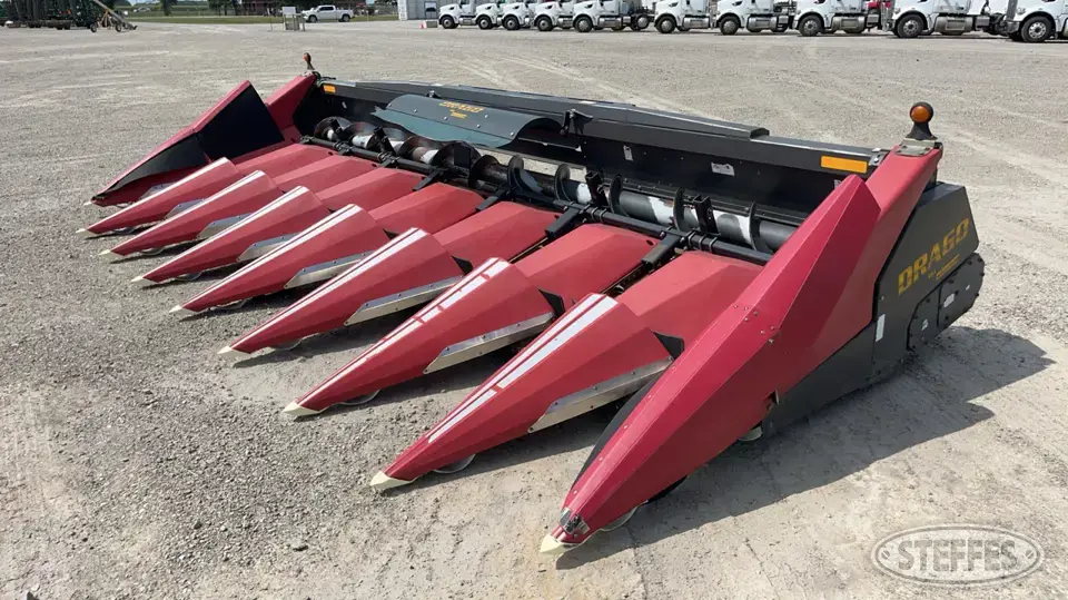 2008 Drago N8 Corn Head