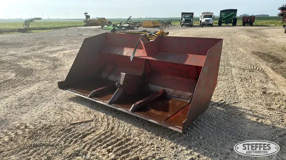 Shop-built bucket Tractor Loaders and Attachment