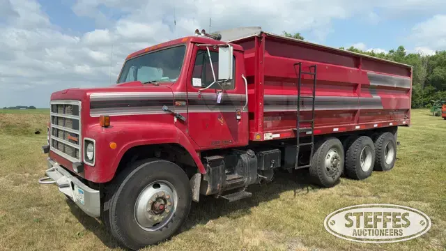 1987 International S2200