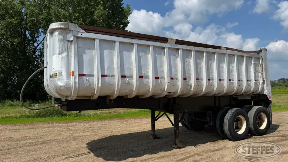 1973 Fruehauf End Dump Trailer