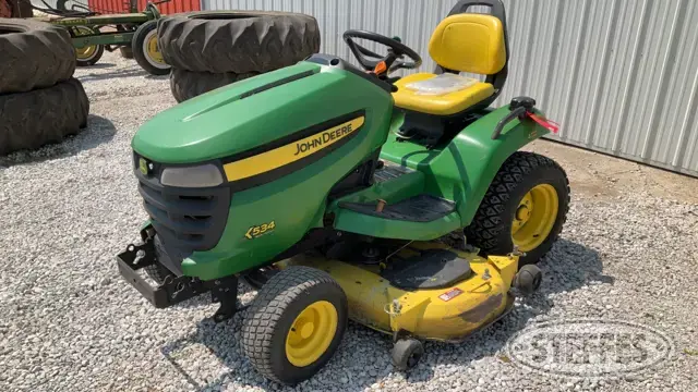 John Deere X534