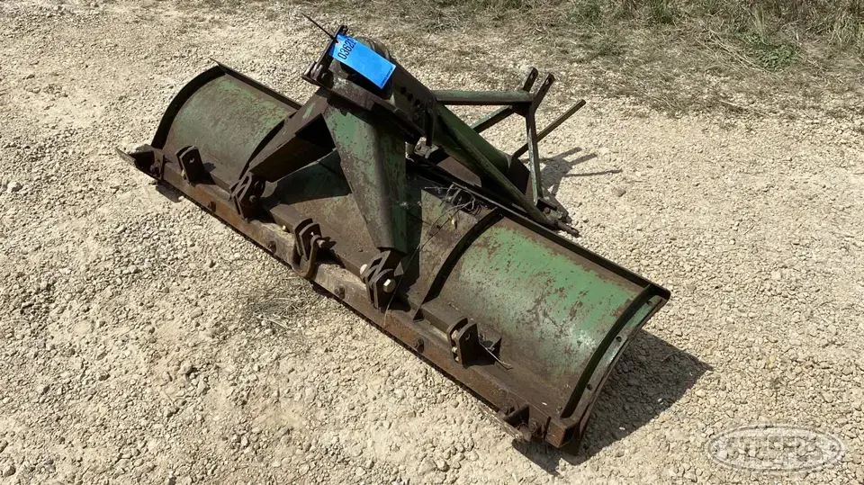 John Deere 80 Skid Steer Blade