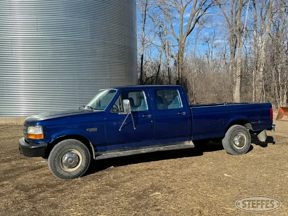 1997 Ford F350 XL 1 Ton Pickup