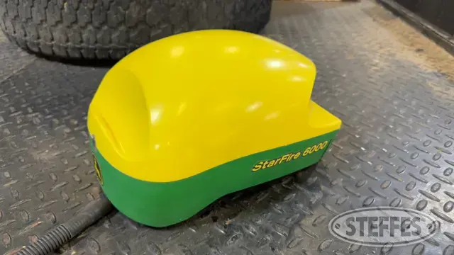 John Deere StarFire 6000