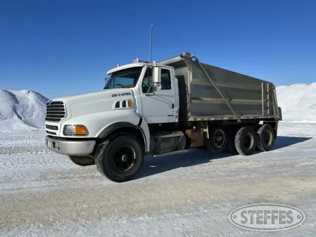 2005 Sterling LT9500