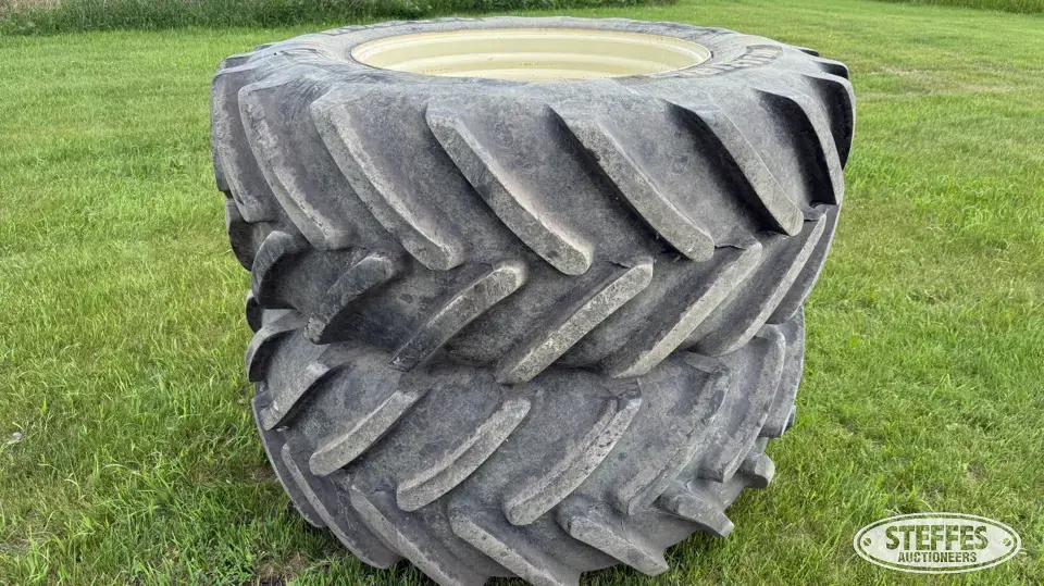 (2) Michelin MultiBib 650/65R38 tires Tractor-Implement Tire