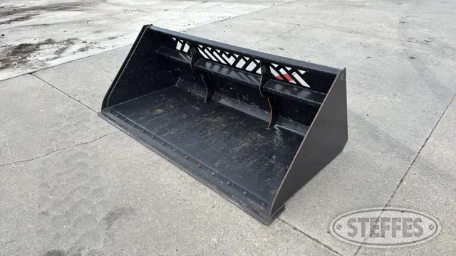Virnig snow bucket
