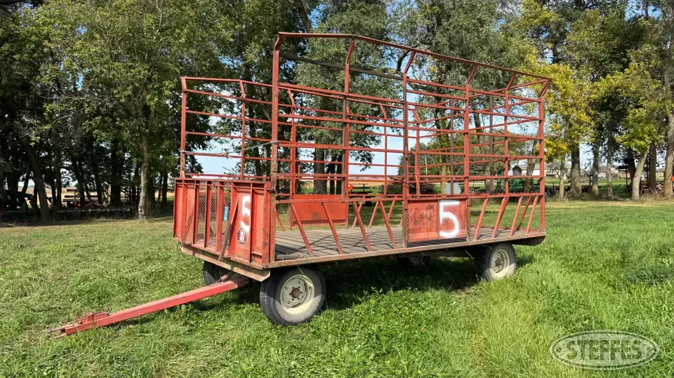 EZ-Trail Bale Transportation