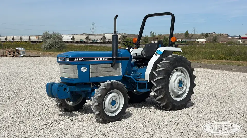 1989 Ford 2120 MFWD Tractor