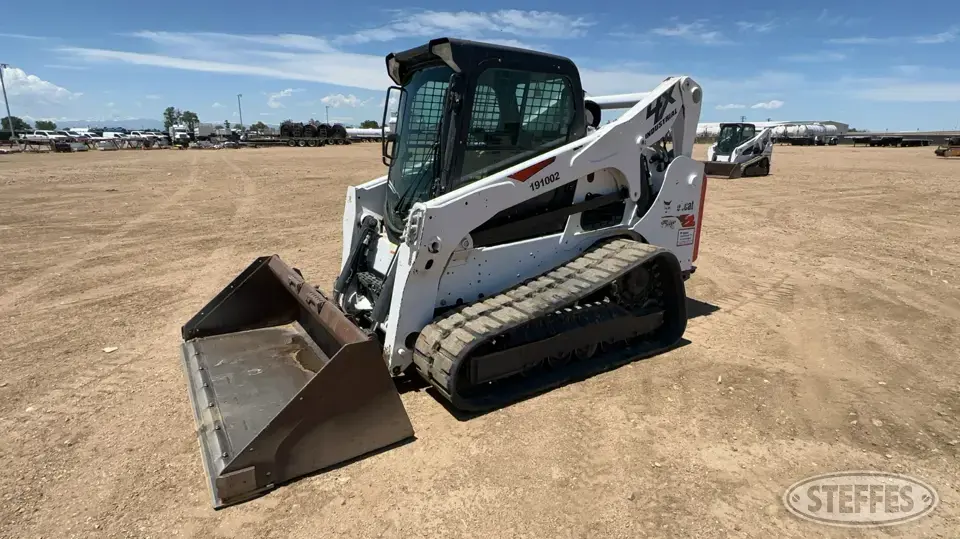 2019 Bobcat T740 Tracked Skid Steer