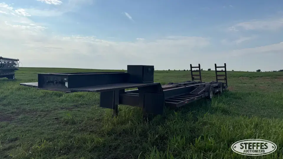 1996 Shop-built spread axle combine trailer Ag-Combine-Sprayer Trailer