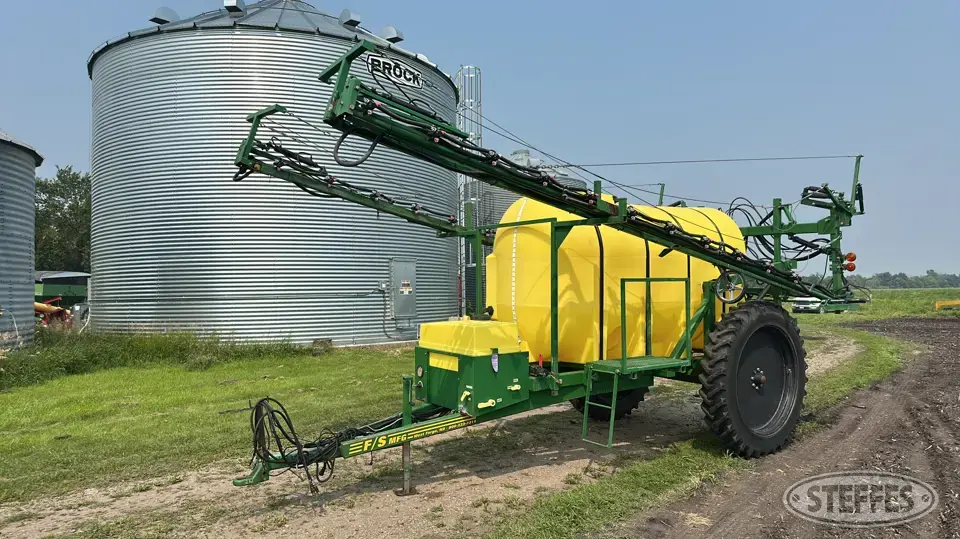 F/S Mfg. Pull-Type Sprayer