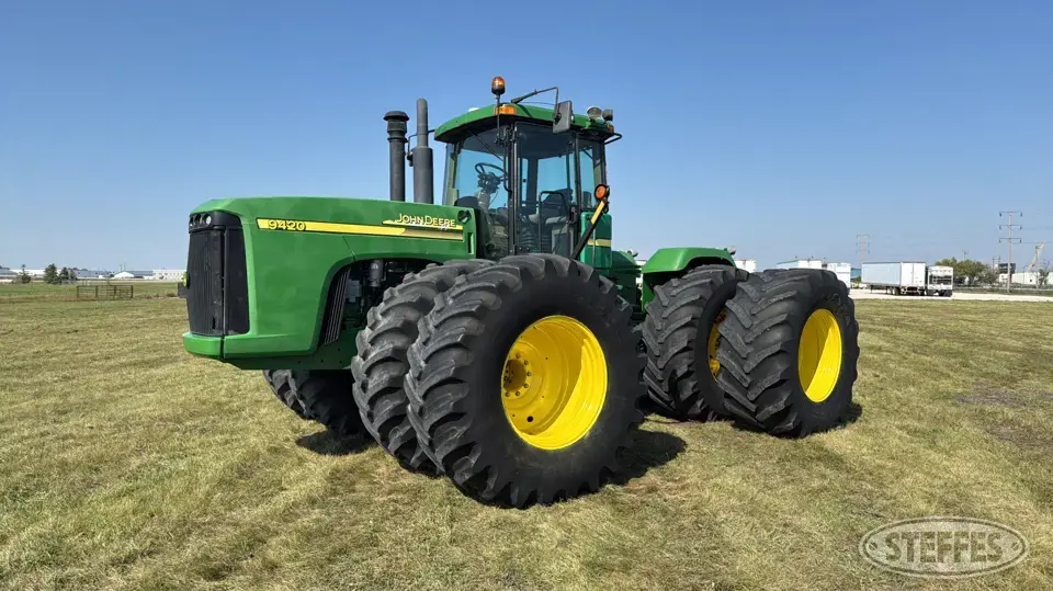 2002 John Deere 9420 4WD Tractor