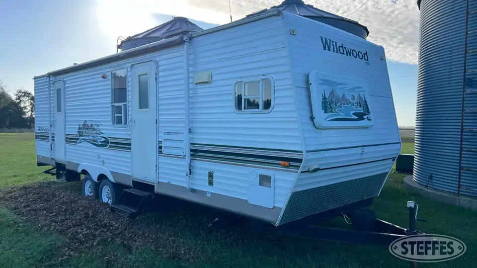 2003 Forest River Wildwood 30FKSS Camper