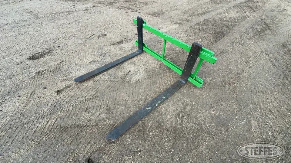 2022 HLA HD0942 Tractor Loaders and Attachment