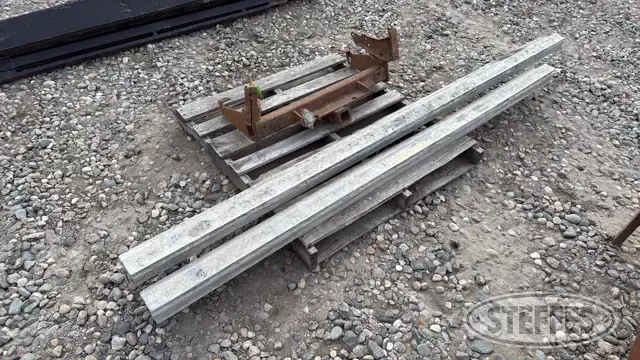 (2) Aluminum concrete screeds