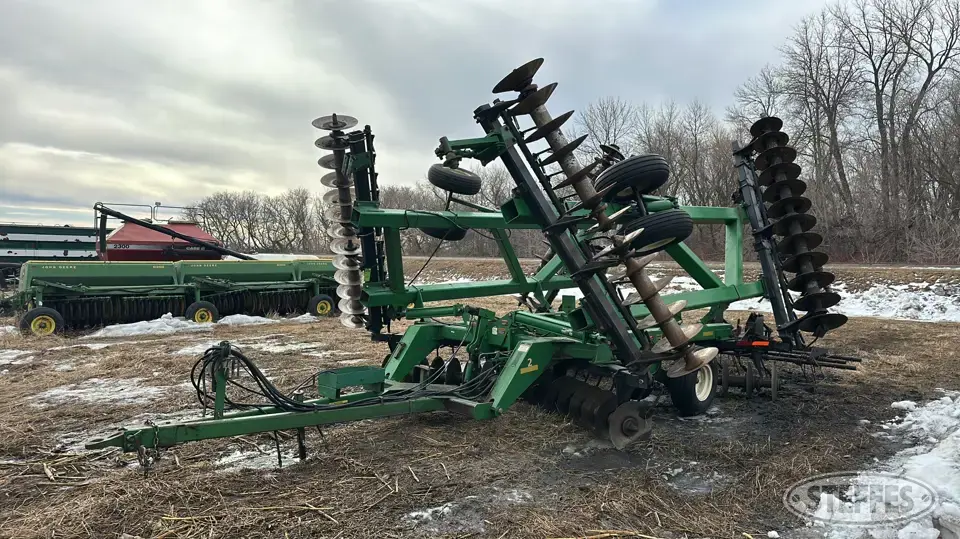 John Deere 650 Disc