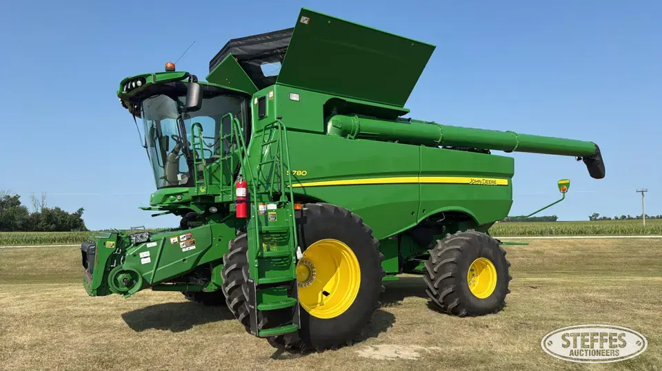 2020 John Deere. S780 Combine