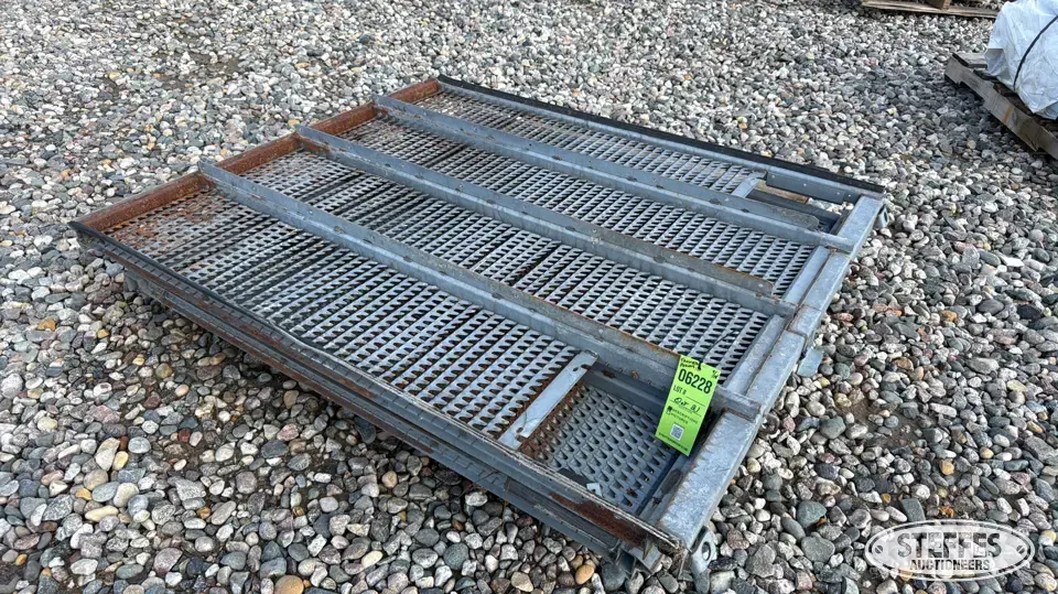 (2) Combine sieves Ag Equipment Part