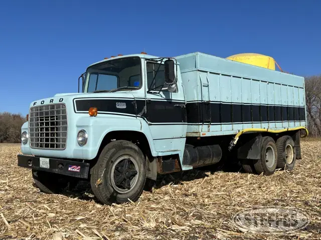 1977 Ford 750