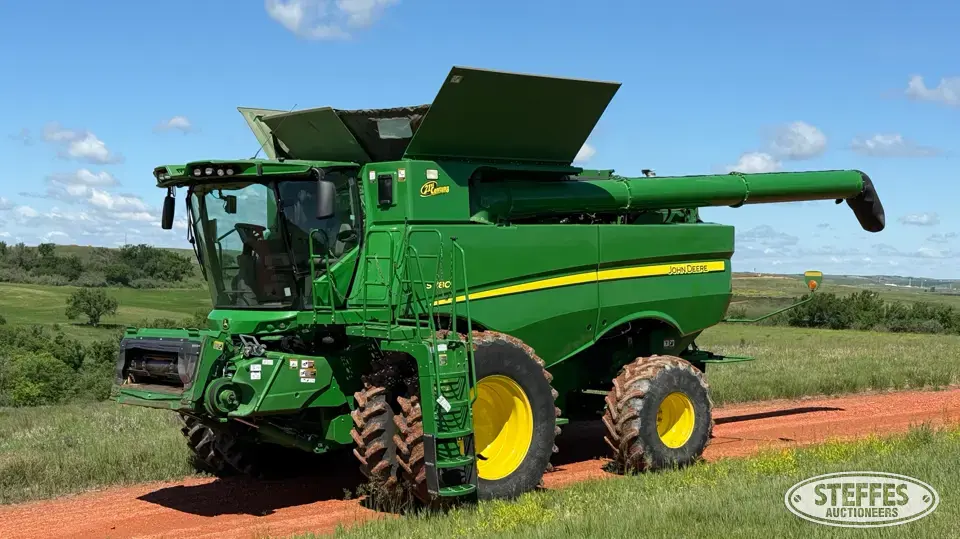 2021 John Deere S780 Combine