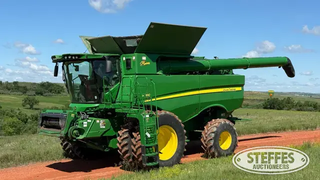 2021 John Deere S780