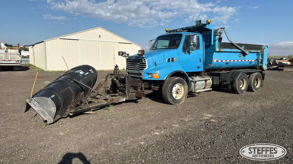 2005 Sterling L9500 Plow-Spreader Truck