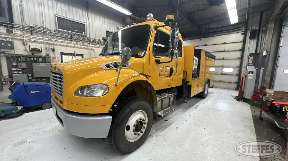 2012 Freightliner Business Class M2 Conventional Truck without Sleeper