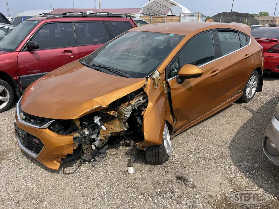 2017 Chevrolet Cruze LT Car