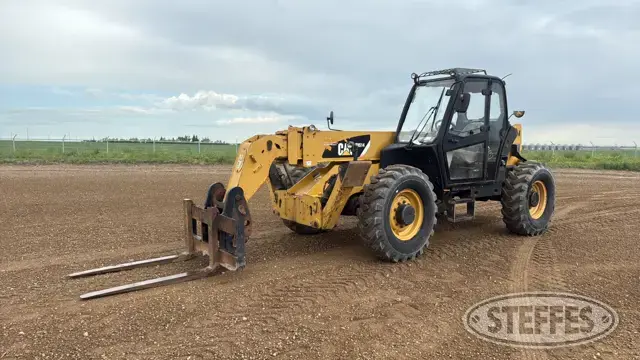2011 CAT TH514