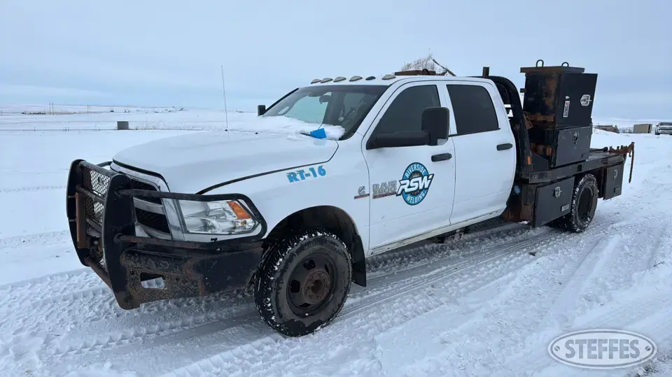 2018 Ram 3500HD Flatbed Truck