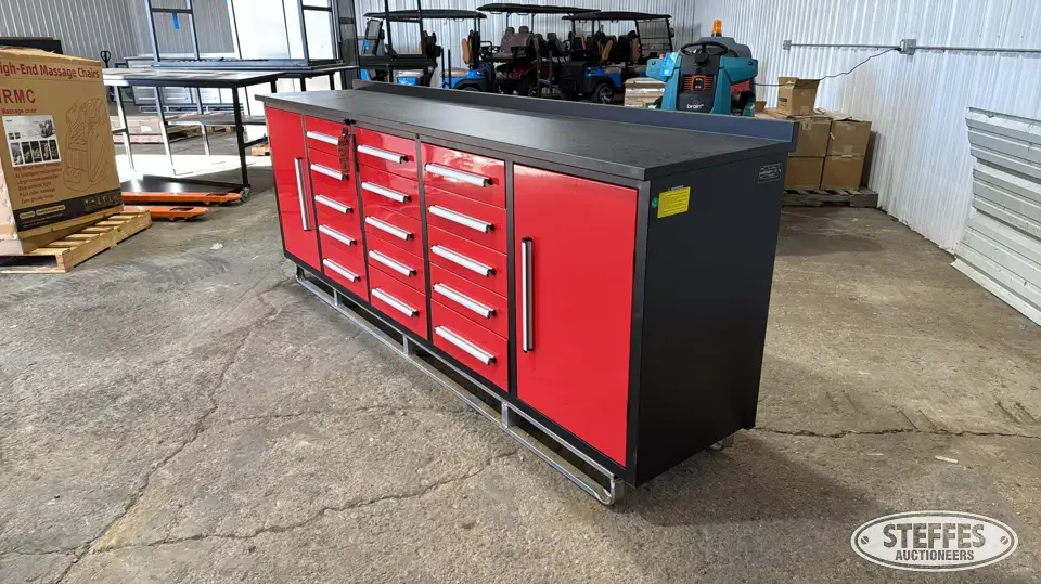 Tool bench Storage and Bench