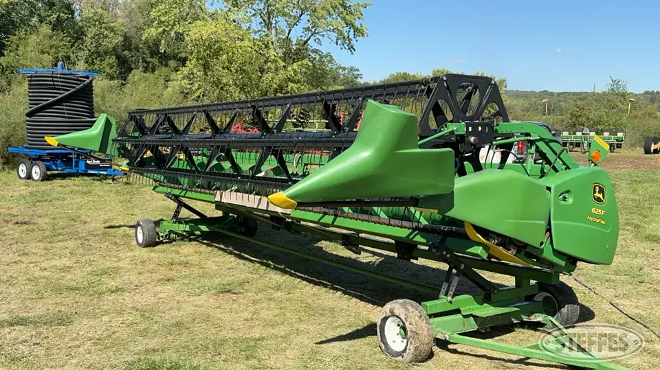 2005 John Deere 625F Flex Head