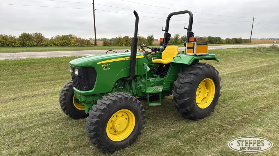 2012 John Deere 5045E MFWD Tractor