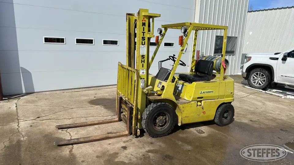 Mitsubishi FG-23 Warehouse Forklift