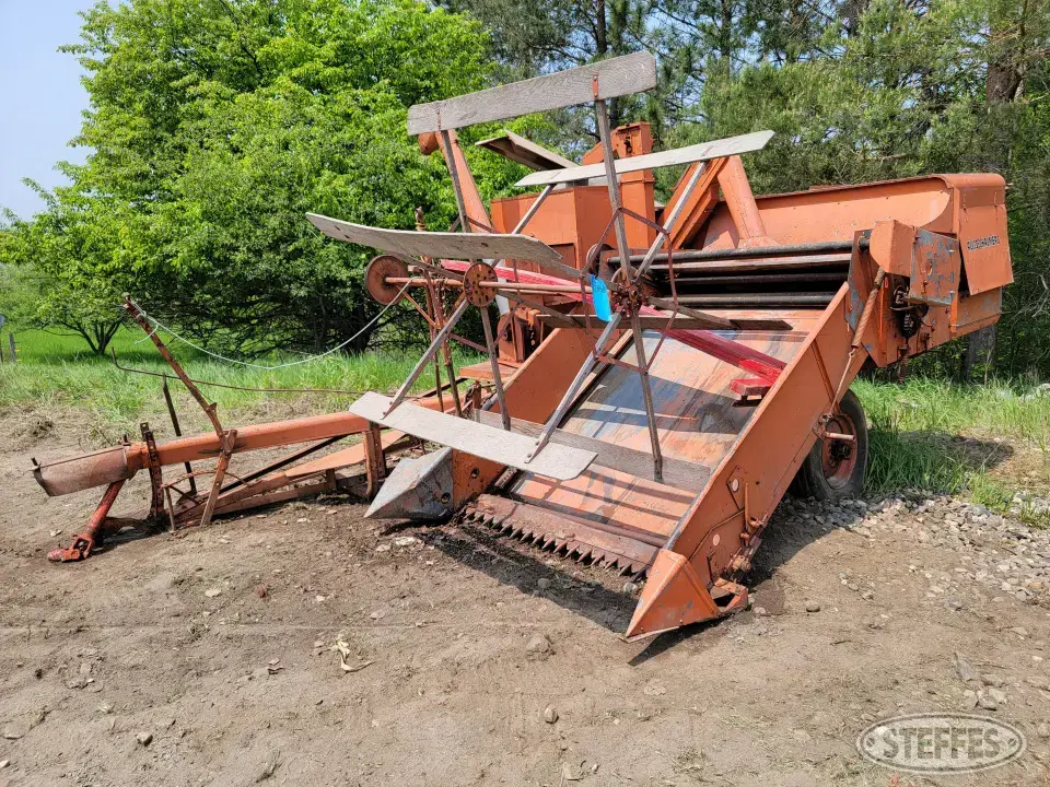 1985 Allis Chalmers Personal Property