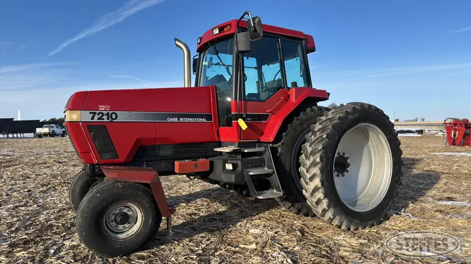 1995 Case IH 7210 2WD Tractor