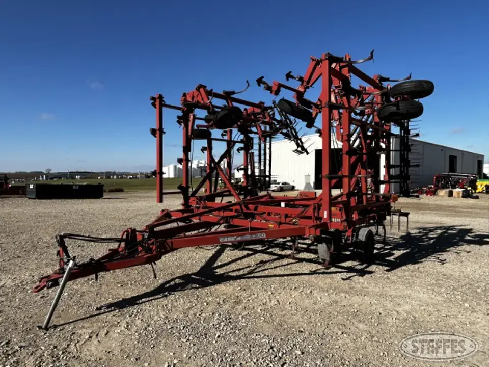 2000 Case IH 4300 Field Cultivator