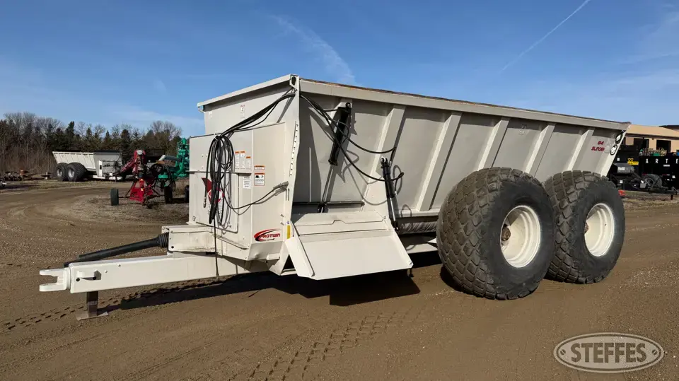 Kuhn Knight Slinger 8141 Manure Application Equipment