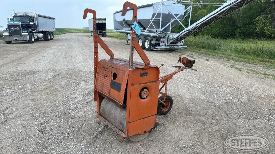 Essick 7R28W Paving Equipment