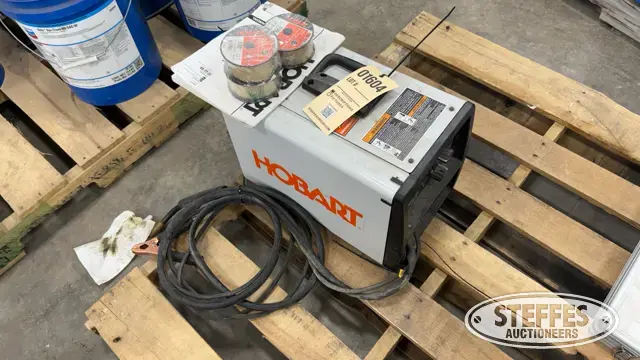 Hobart Handler 125