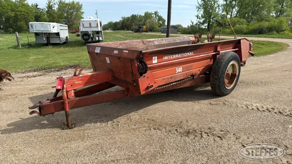 International 540 Manure Application Equipment