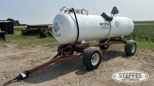1,000 gal. NH3 tank