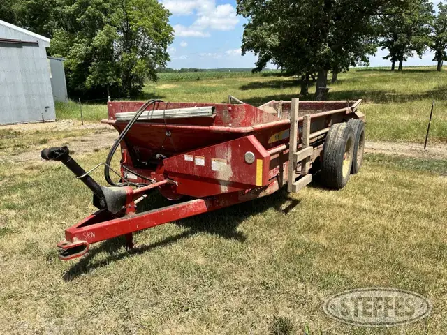 New Holland 185
